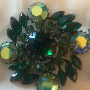 SOLD Matching pin and clip on earrings